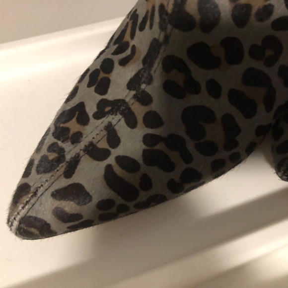 Adrienne Vittadini leopard print fur bootie size 8 leather EUC - Picture 3 of 5